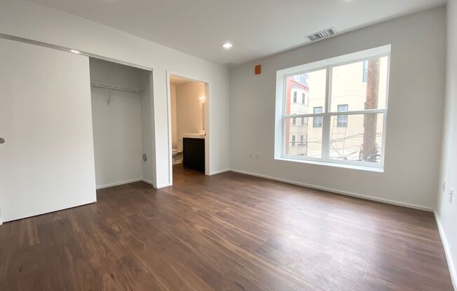 1 bed, 1 bath, 518 sqft, $1,798, Unit 607