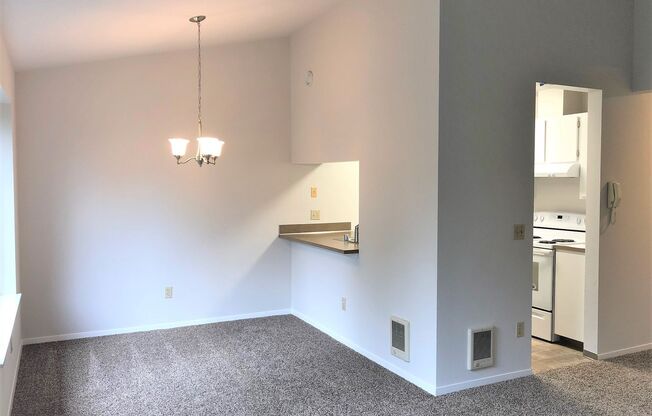 1 bed, 1 bath, 628 sqft, $1,625, Unit 222