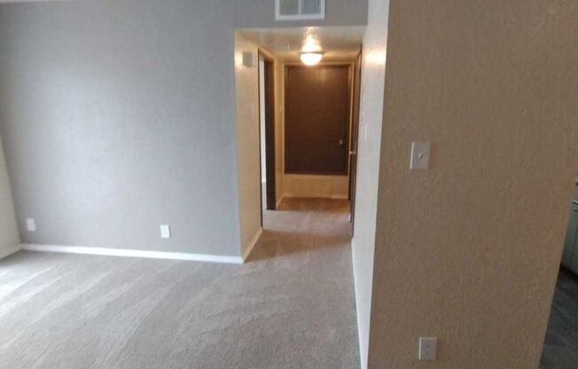 2 beds, 1 bath, 900 sqft, $1,150, Unit 314