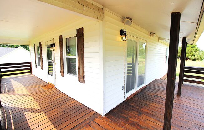 Remodeled 2 Bedroom with a covered porch!