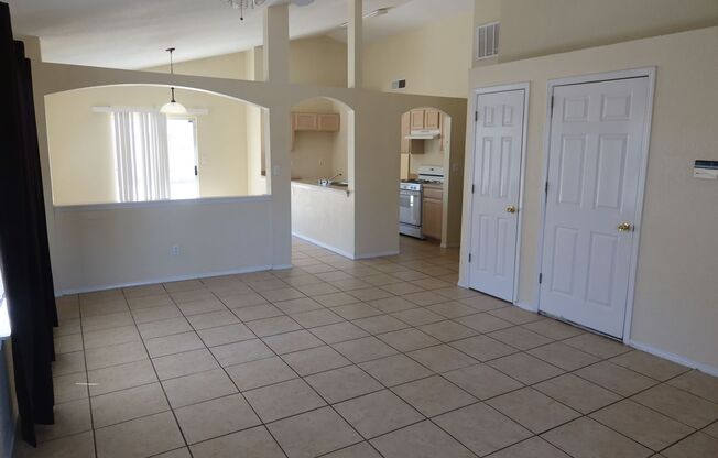 11884 BELFRY PARK