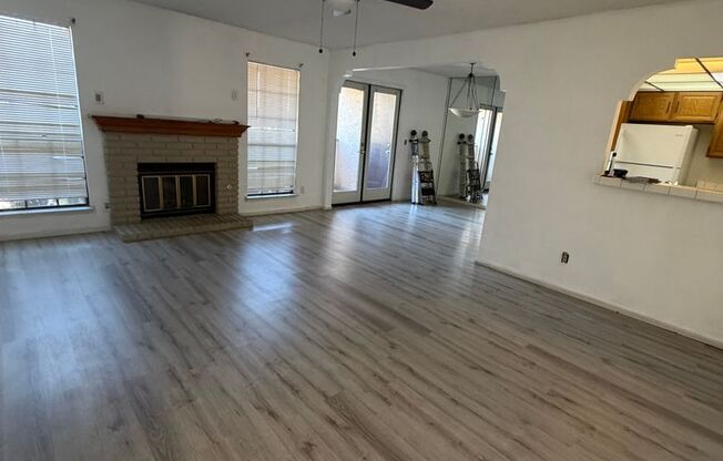 2 beds, 2 baths, $1,395, Unit # 126