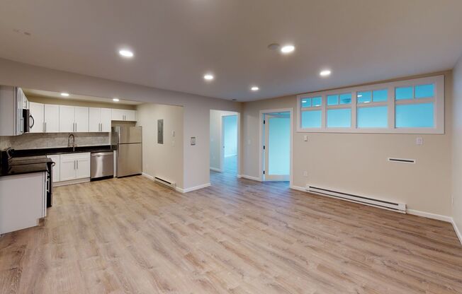 2 beds, 1 bath, 759 sqft, $2,195, Unit 308
