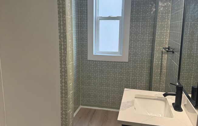 Studio, 1 bath, 224 sqft, $1,125, Unit 517