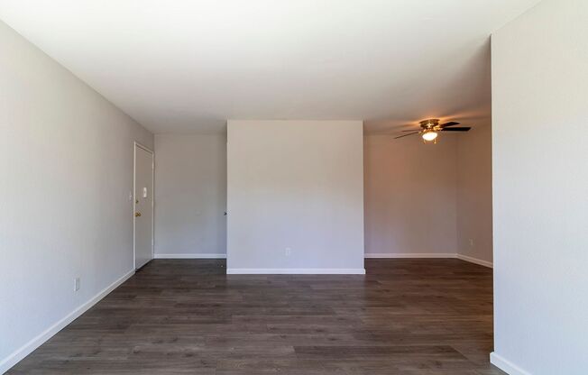 1 bed, 1 bath, 700 sqft, $1,525, Unit 108