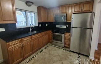 17 OXFORD CIR