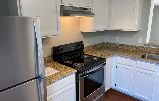 West End Henrico Townhouse Available NOW