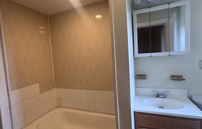 7 Craigie Cir.