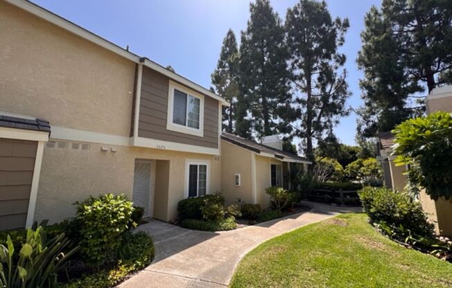 Beautiful 3 BD, 2.5 BA Townhome At The Groves In Carmel Valley-Del Mar