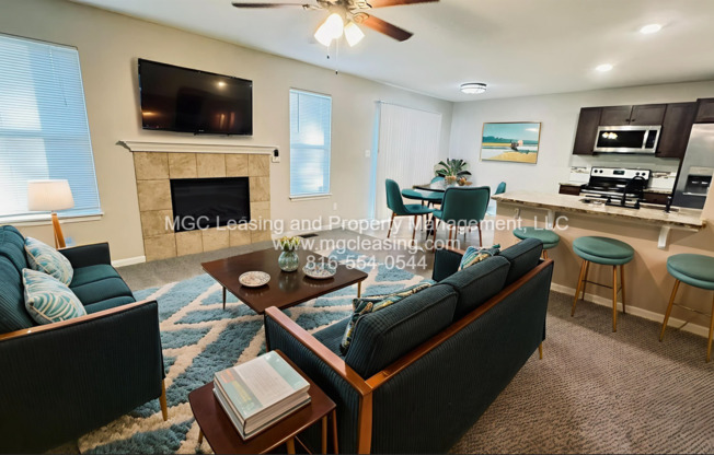 9461 9467 N BALTIMORE AVE