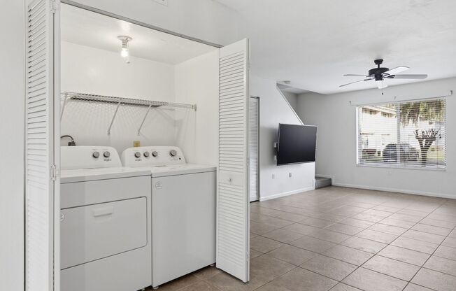Southfork Oaks Condo
