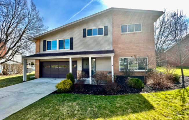 3728 HOLLY SPG DR