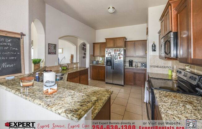 Spacious 4-Bedroom Home with Modern Amenities in Killeen’s Goodnight Ranch