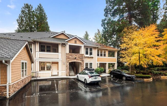 Prime Redmond Location!!!