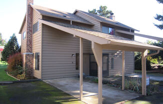 Two Bedroom Townhouse in South Salem