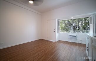 1 bed, 1 bath, $2,000, Unit # 301