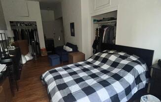 Studio, 1 bath, $2,450, Unit 5-B