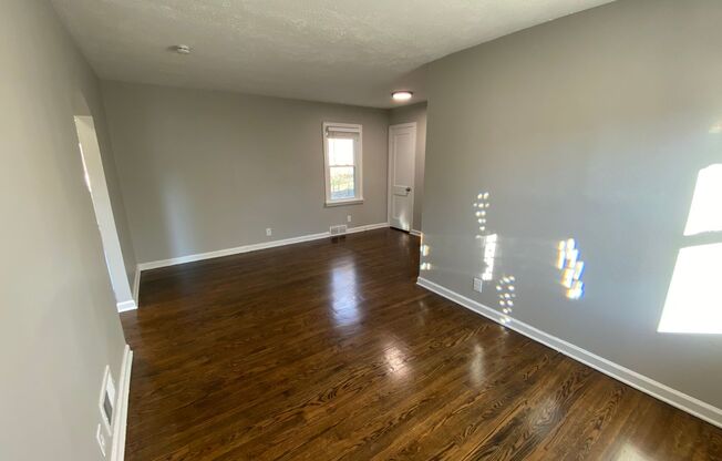 3 beds, 1 bath, $1,395