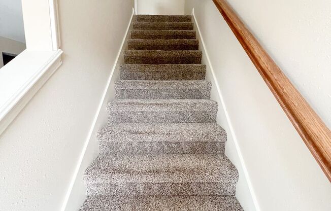 2 Bedroom 1.5 Bathroom Townhome