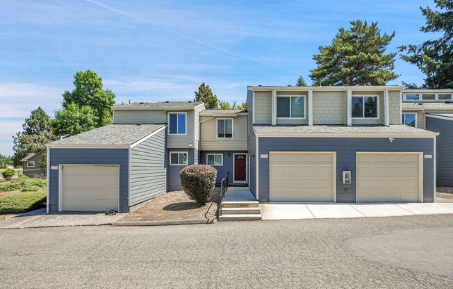 2 beds, 1.5 baths, 1,050 sqft, $2,049, Unit 214-774C