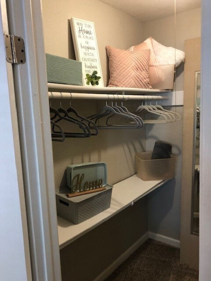 Pineview Terrace Apartments