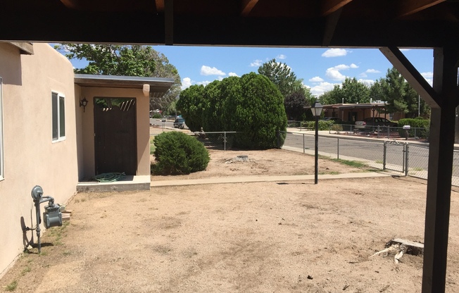 2 Bed / 1 Bath | Large Yard | Close to Uptown and Coronado Mall