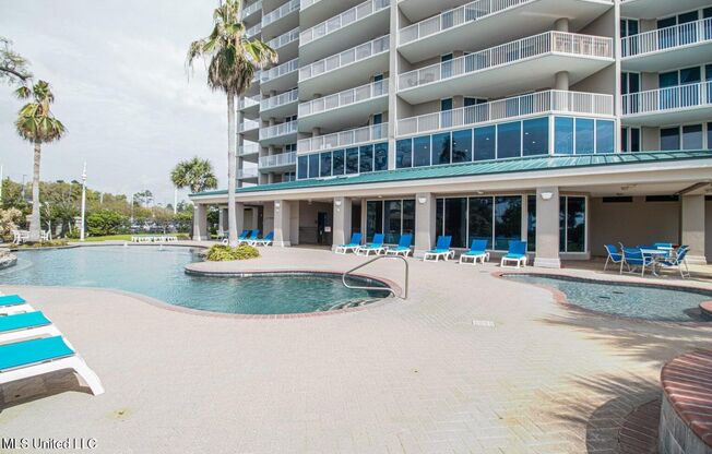 Beau View Condo - Coastal View for Miles