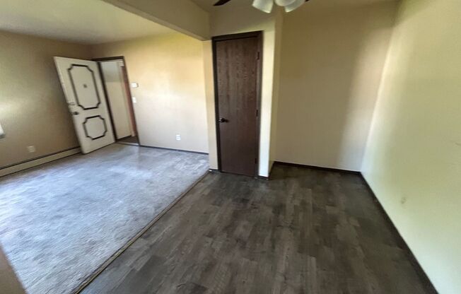 60 Bluemound Ct