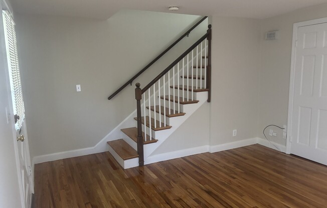 23 CHARLESBANK RD