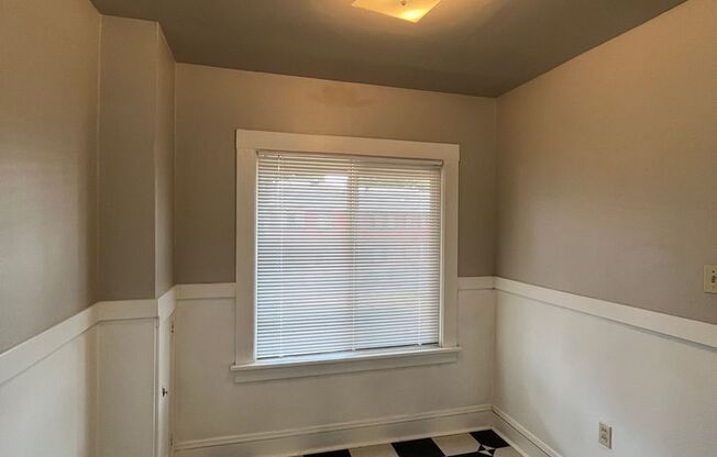 1 bed, 1 bath, $1,395, Unit 54