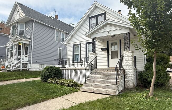 Private 4 bedroom home in West Allis