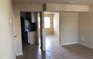 2 beds, 1 bath, $850, Unit 1101 Eastside Unit A