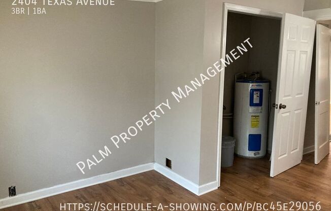 2404 TEXAS AVE