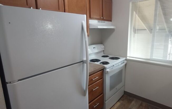 2 beds, 1 bath, 776 sqft, $1,500, Unit 092