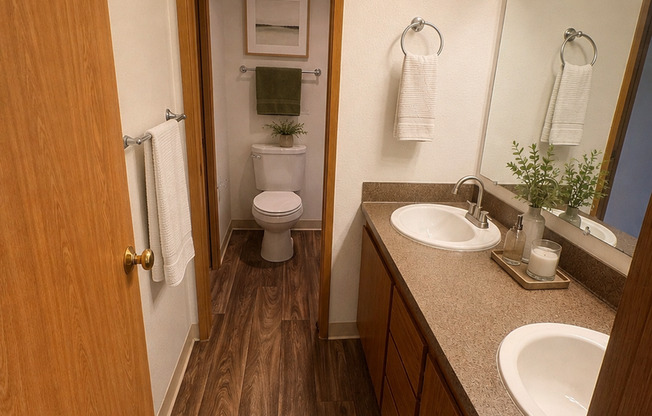 2 beds, 1 bath, 960 sqft, $2,150, Unit 102