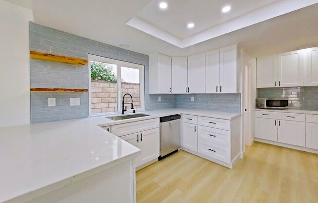 Beautifully remodeled 3 bed / 2.5 bathroom in Laguna Niguel