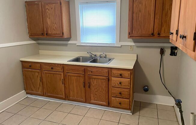 Rent reduced & Move-in Special! 1/2 off first month's rent!