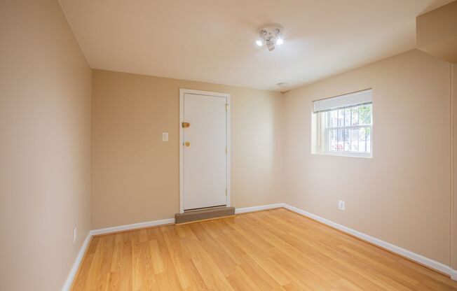 1 bed, 1 bath, $1,895, Unit (#B2)