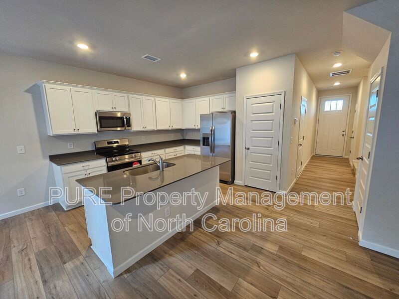 2711 WINN ML DR