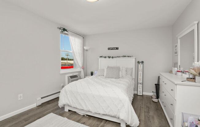 2 beds, 1.5 baths, 1,104 sqft, $2,095, Unit SW-C1