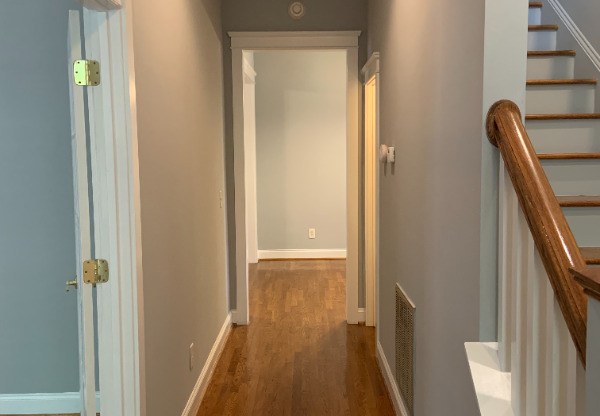 721 E 10 ST