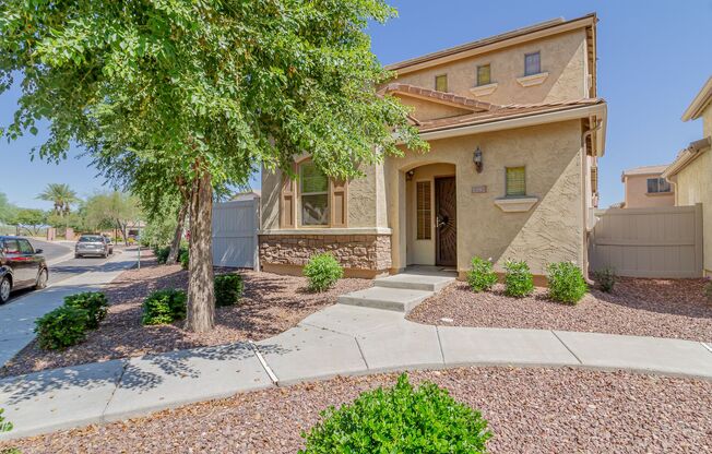 Check Out This Bright & Cheery Home