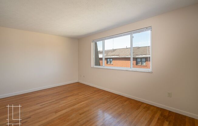 2 beds, 1.5 baths, $1,425, Unit 411 E Buttles Ave Apt. I