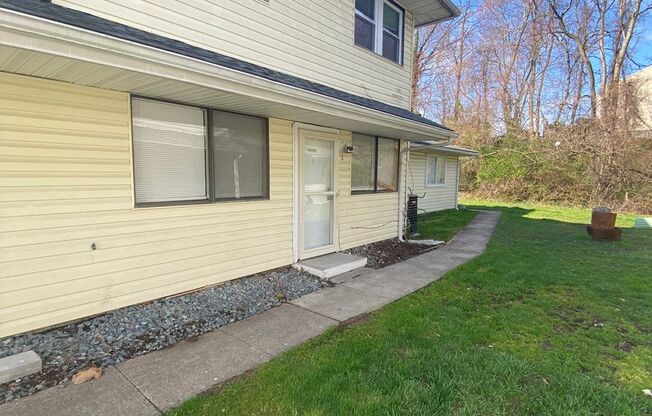 2 Bedroom, 1 Bathroom Condo in Edgewood, MD!