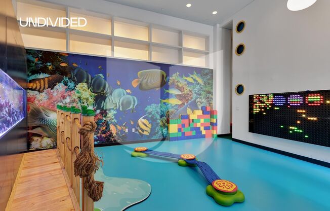 2 beds, 2 baths, 1,235 sqft, $8,300, Unit 4H