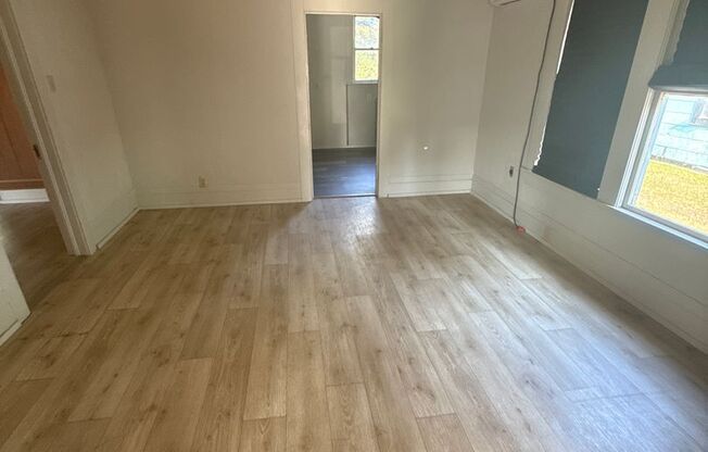 A charming 3-bedroom, 1-bathroom home located in the vibrant city of Beaumont, TX!