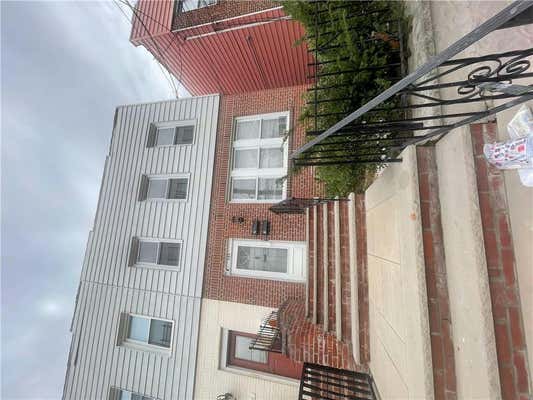 3 beds, 1 bath, 1,000 sqft, $3,700, Unit 2