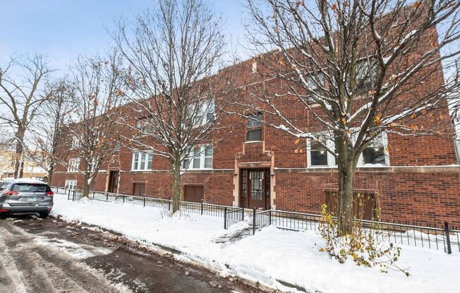 Marquette/Campbell (SE Corner)