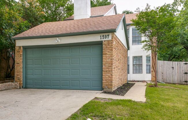 Gorgeous Remodeled 2-story House for rent in Euless!