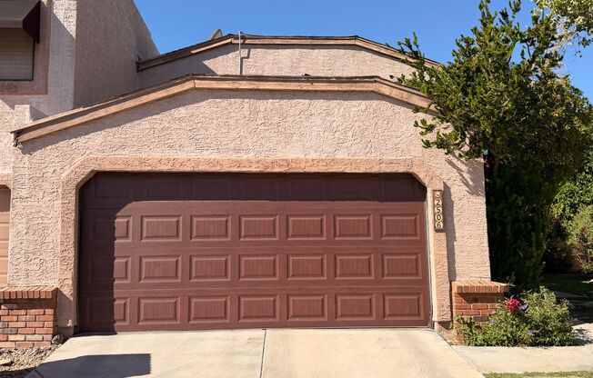 3Bdm | 3Ba Home with Downstairs Bedroom Near 51 + Cactus!